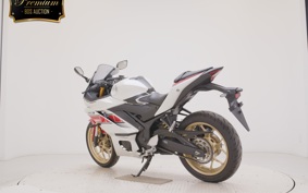 YAMAHA YZF-R3 2022 RH21J