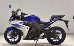 YAMAHA YZF-R25 2010 RG10J