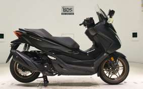 HONDA FORZA 250 2011 MF17