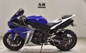 YAMAHA YZF-R1 2013