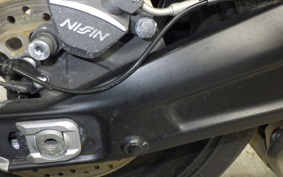 TRIUMPH TRIDENT 660 2023