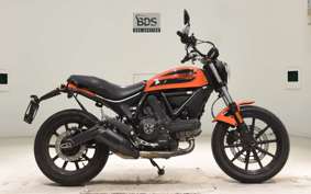 DUCATI SCRAMBLER SIXTY2 2016