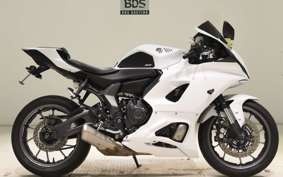 YAMAHA YZF-R7 2023 RM39J