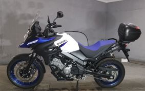 SUZUKI DL650 ( V-Strom 650 ) 2024 C733M