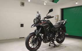 SUZUKI Vｽﾄﾛｰﾑ250