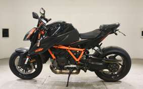 KTM 1290 SUPER DUKE R 2020