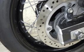 SUZUKI Vｽﾄﾛｰﾑ650XT 2015