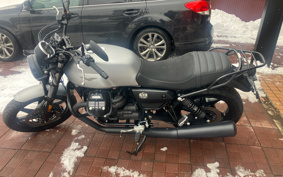 MOTO GUZZI MOTO GUZZI V7 STONE 2022 ZGUKZ
