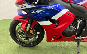 HONDA CBR1000RR-R FB SP 2024 SC82