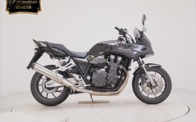 HONDA CB1300SB SUPER BOLDOR 2025