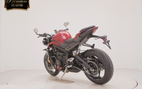 TRIUMPH STREET TRIPLE RS 2026
