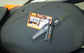 KTM 890 DUKE GP