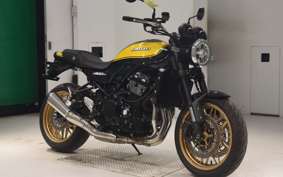 KAWASAKI Z900RS 2023 ZR900K