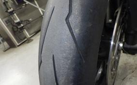 TRIUMPH STREET TRIPLE RS 2021