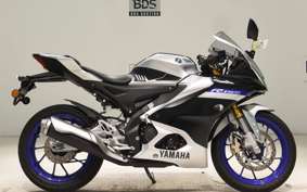 YAMAHA YZF-R15M
