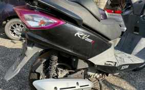 SYM RV200I