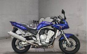 YAMAHA FZS1000 FAZER RN06
