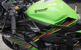 KAWASAKI ZX-25R-2SE