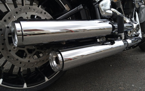 HARLEY FXBR 2025 YEZ