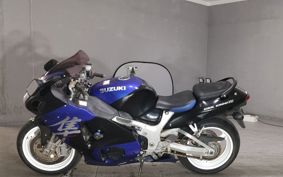 SUZUKI GSX1300R HAYABUSA 2003 GW71A