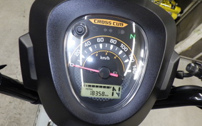 HONDA ｸﾛｽｶﾌﾞ110-3