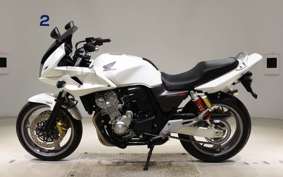 HONDA CB400 SUPER BOLDOR VTEC A 2010 NC42