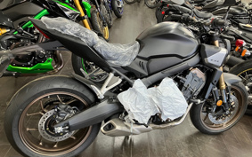 HONDA CB650R 2025 RH17