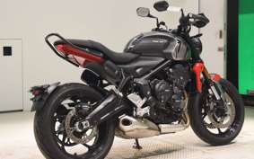 TRIUMPH TRIDENT 660 2023