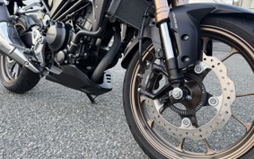 HONDA CB250R MC52