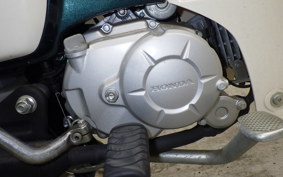 HONDA C50 SUPER CUB 2002 AA09