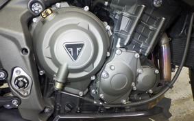 TRIUMPH STREET TRIPLE RS 2023