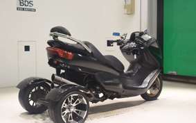 YAMAHA MAJESTY 250 TRIKE C SG03J