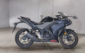 YAMAHA YZF-R25 RG10J