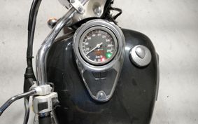 SUZUKI INTRUDER 800 CLASSIC 2002 VS54A