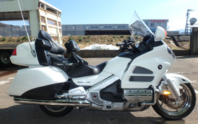 HONDA  GOLDWING < AIRBAG * NAVIGATION > 2013 SC68
