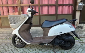 SUZUKI  LETS  BASKET  CA4AA