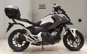HONDA NC750X D 2020 RC90