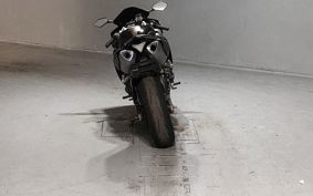 YAMAHA YZF-R1 2010 RN23