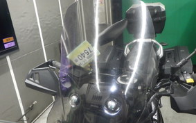 SUZUKI Vｽﾄﾛｰﾑ250 2004