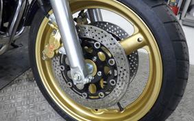 SUZUKI INAZUMA 400 (GSX400) 2000 GK7BA