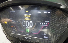 TRIUMPH STREET TRIPLE RS 2019