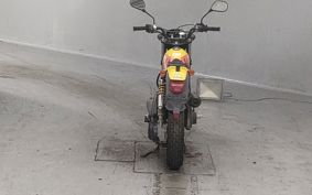 SUZUKI STREET MAGIC CF12A