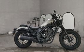 HONDA REBEL MC49