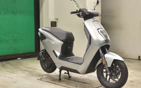 HONDA EM1 e: EF16