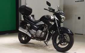 SUZUKI GSR250 2005