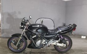 SUZUKI GSX250 ZR250C