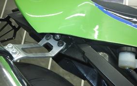 KAWASAKI GPZ900R NINJA 2024 ZX900A
