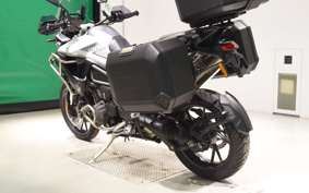 TRIUMPH TIGER 1200 GT PRO 2023
