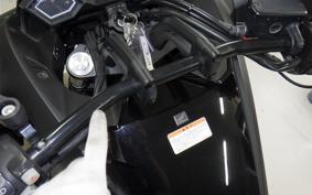 HONDA NM4 VULTUS -01 2014 RC82