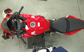HONDA CBR650R E-Clutch 2026 RH17